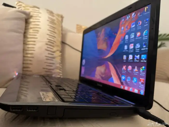 للبيع لابتوب توشيبا ستالايت SATELLITE L755 3