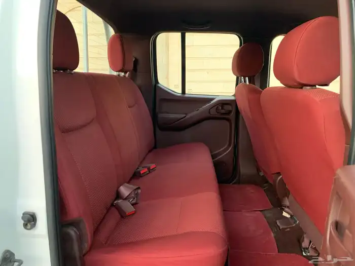 نسيان نافارا SE غمارتين 2014 نظيف جدا 12