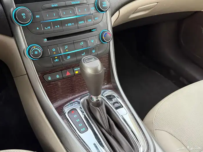 ماليبو 2015 نضيفه ممشا قليل 24