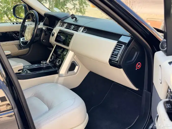 رنج روفر HSE 22