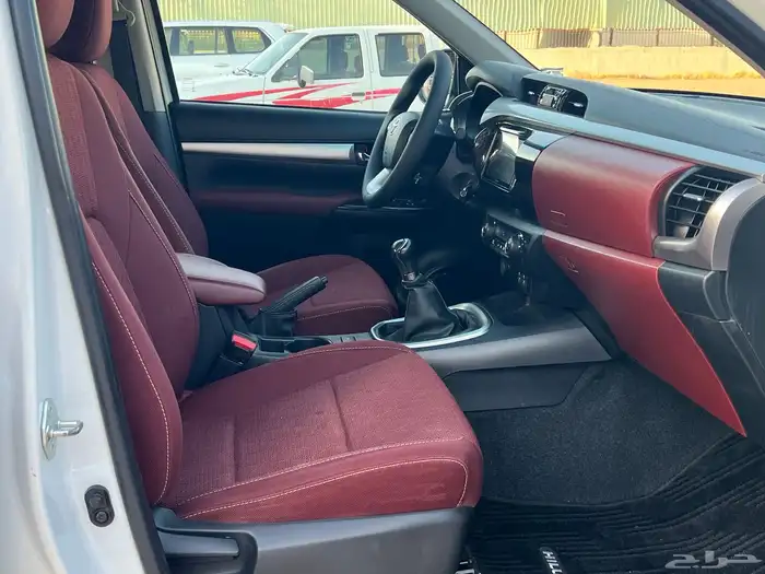 للبيع هايلوكس 2023 9