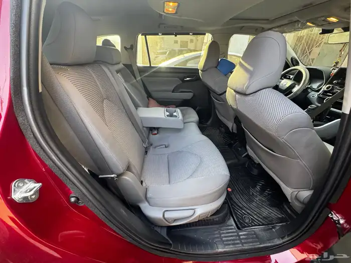 تيوتا هيلاندر نص فل 7