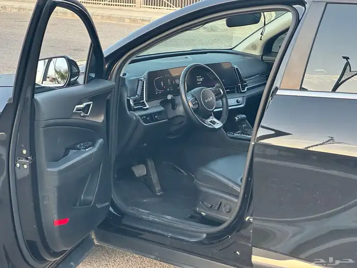 سبورتاج 2022 بنزين بصمه شاشه 9