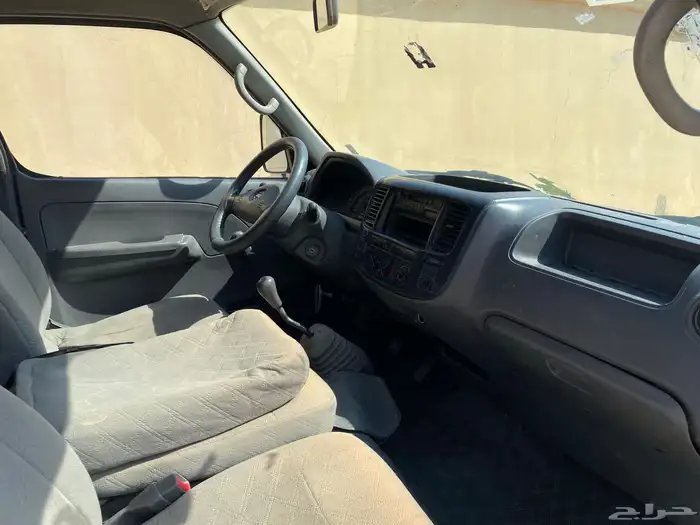 باص نيسان للايجار 4