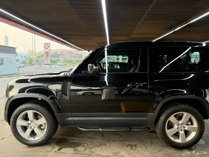 ديفندر 90 2022 ناغي 1