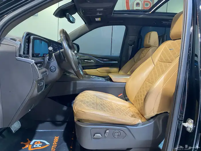 كاديلاك اسكاليد 2021 عداد 59 الف بحاله ممتازه جدا جدا جدا 22