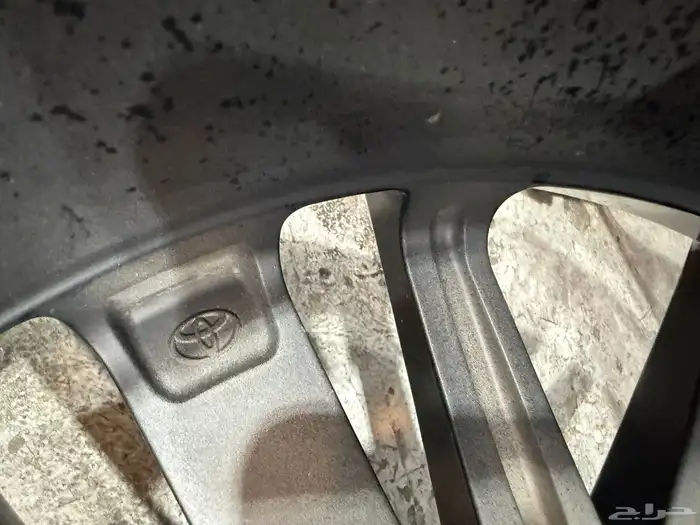 جنوط كامري 2023 فل كامل مقاس 18 12