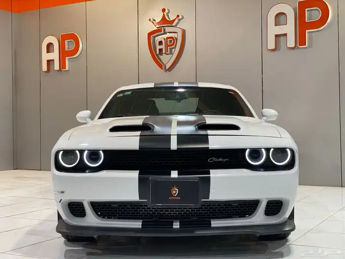 دودج شالنجر 2017 عداد 85الف فقط بحاله ممتازه جدا 4