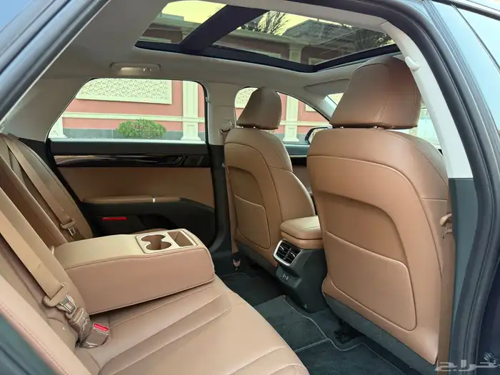 هونداي ازيرا كلاسيك 2025 سعودي شبه جديد 28