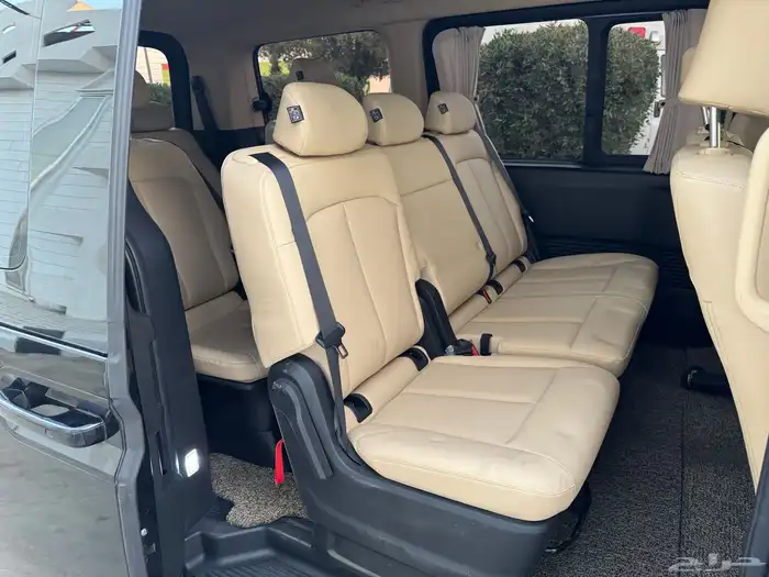 هيواندي استاريا 2022 (ديزل ) 14