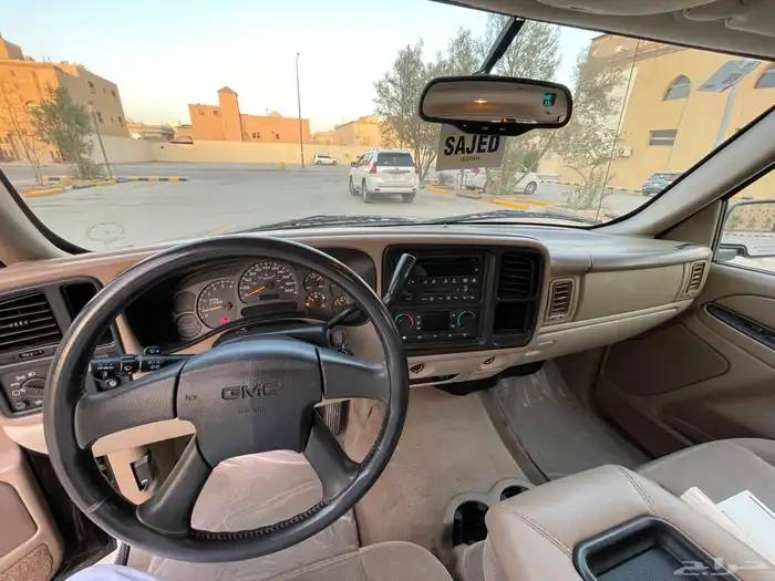 GMC سوبربان 2004 مخزن 47