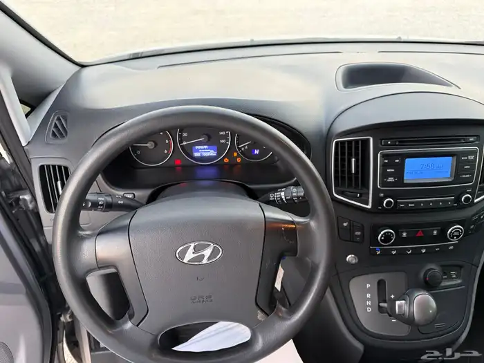 للبيع باص ديزل 2020هونداي بطاقه جمركيه 12