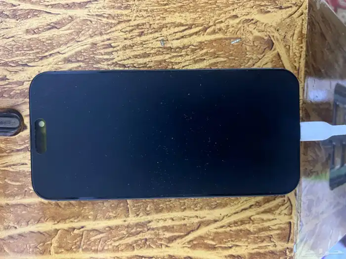 جوال أيفون للبيع 15برو ماكس 256بطاريه 86مغير شاشة 3