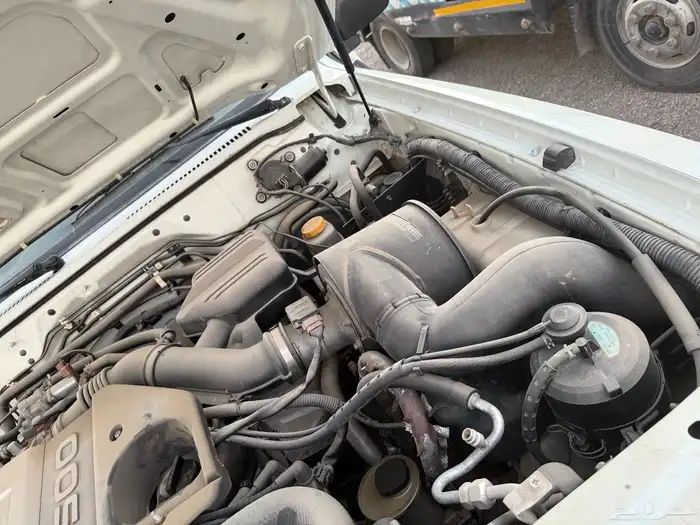 للبيع باترول ربع موديل 2009 مبيعات حكومي سابقا 19