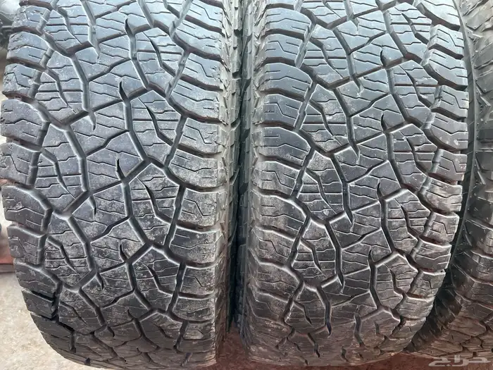 جنوط برايد اصلي مع كفرات كوماهو 285.70.17 تاريخ 24 17