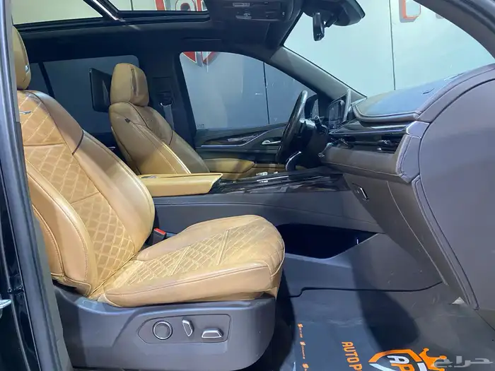 كاديلاك اسكاليد 2021 عداد 59 الف بحاله ممتازه جدا جدا جدا 18