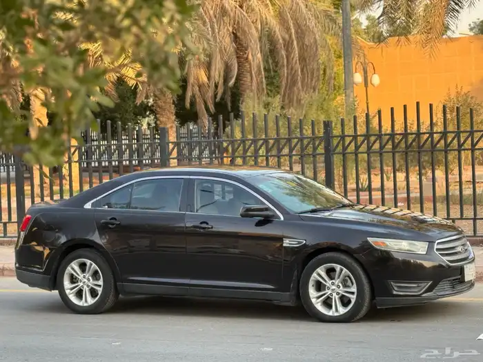 فورد تورس نص فل بدون فتحه 2013 2