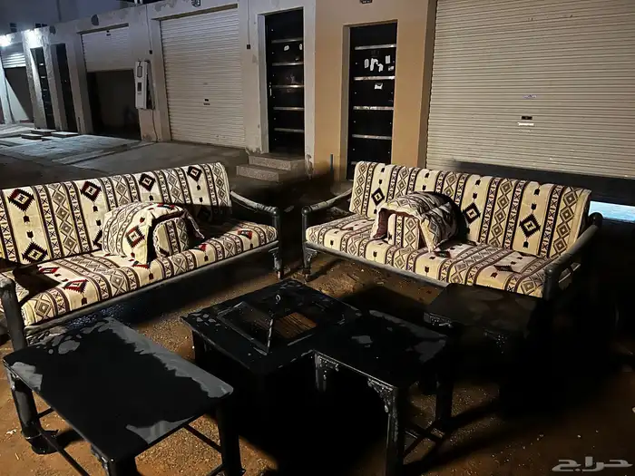 للبيع جلسه مع مساند 0