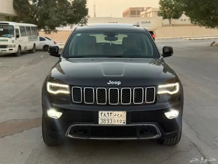 جيب جراند شروكي لميتد 2019 ممشى 34 الف 3