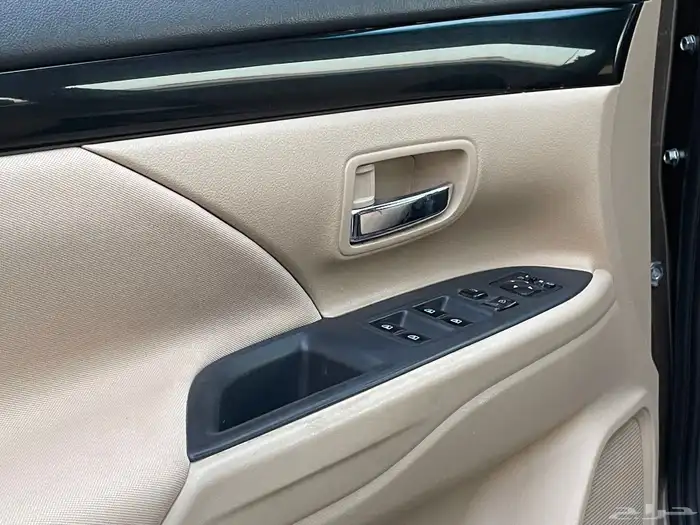 ميتسوبيشي اوتلاندر موديل 2020 16