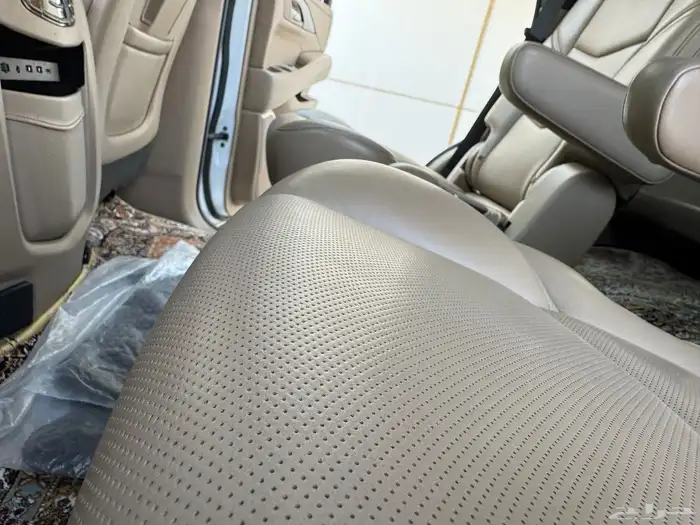 اسكاليد بلاتنيوم 2018 23