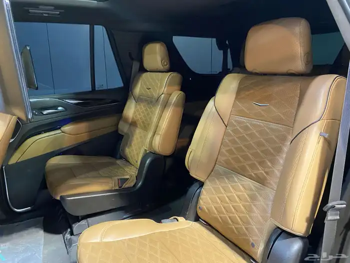 كاديلاك اسكاليد 2021 عداد 59 الف بحاله ممتازه جدا جدا جدا 20