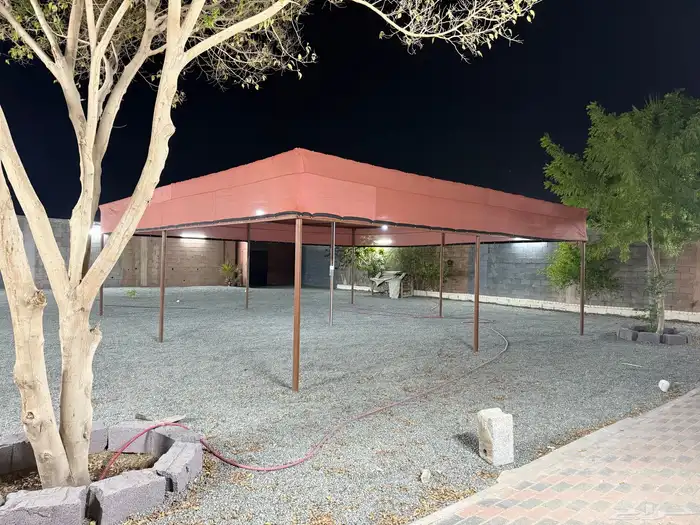 حوش كبير للايجار 1