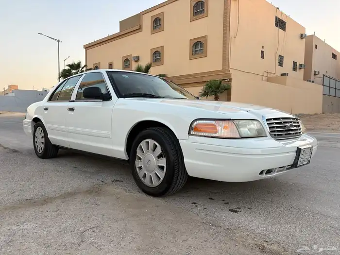 كراون فكتوريا 2010 1