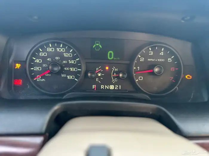 فكتوريا كحلي فل كامل نظيف 36