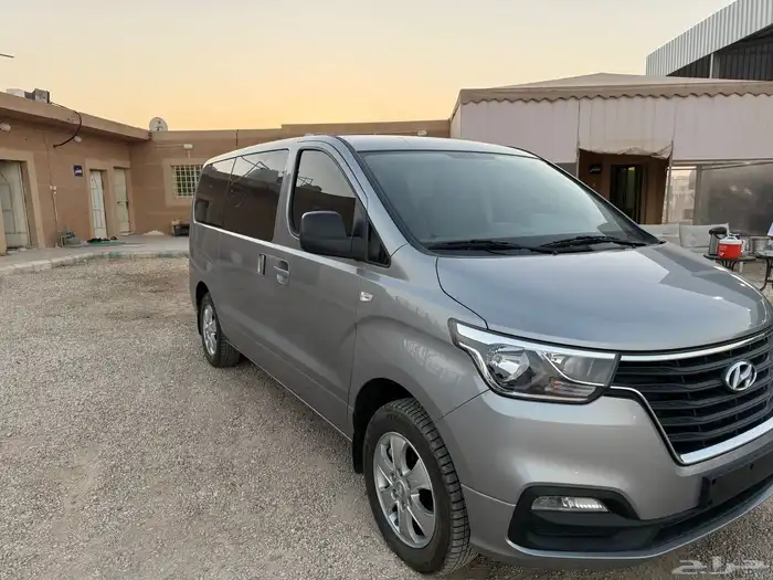 للبيع باص ديزل 2020هونداي بطاقه جمركيه 2