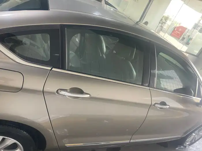 ستروين c5 اللون زهبي ماشاءالله 0