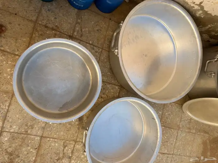 للبيع قدور مقلوبة نظيفة 0