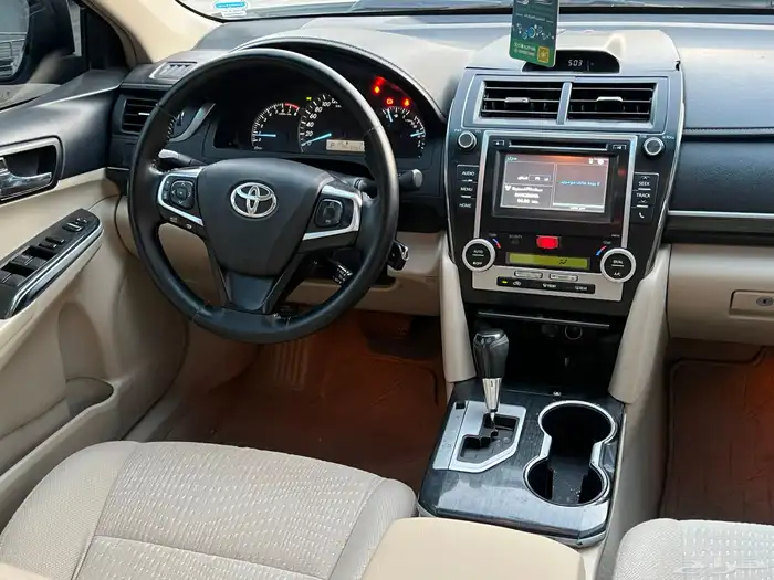 تويوتا كامري 2016 فل كامل (بحالة ممتازة) 18