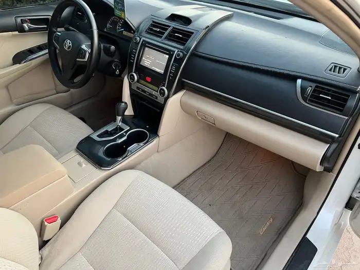 تويوتا كامري 2016 فل كامل (بحالة ممتازة) 19