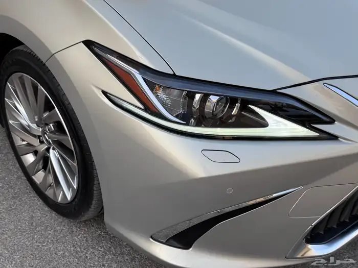 لكزس ES350 CC 2020 بحالة ممتازة 8