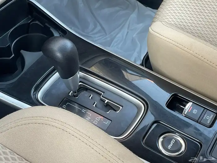 ميتسوبيشي اوتلاندر 2020 20