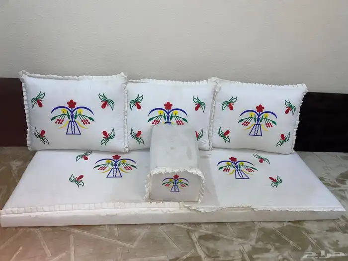 جلسة قطرية تراثيه للبيع 120 0