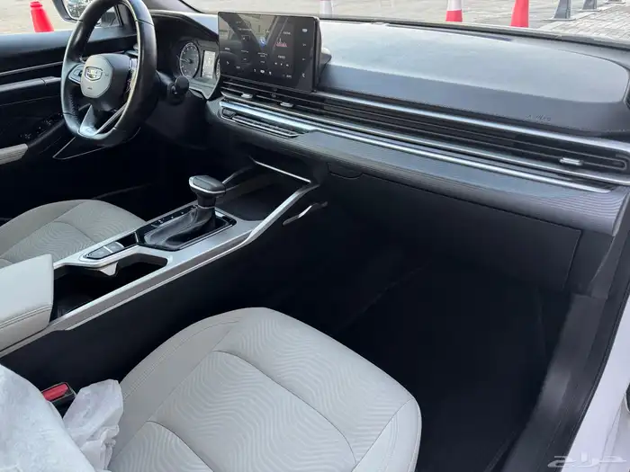 جيلي امجراند 2025 عداد 22 الف 8