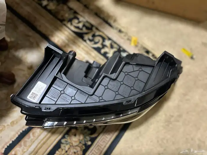 شمعة أمامية يسار (LHS) دودج تشارجر SXT   SRT من موديل 2021 3