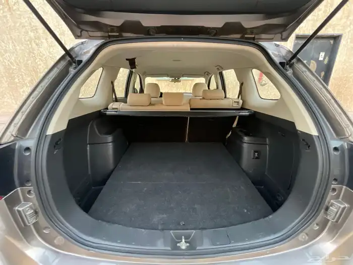 ميتسوبيشي اوتلاندر موديل 2020 49