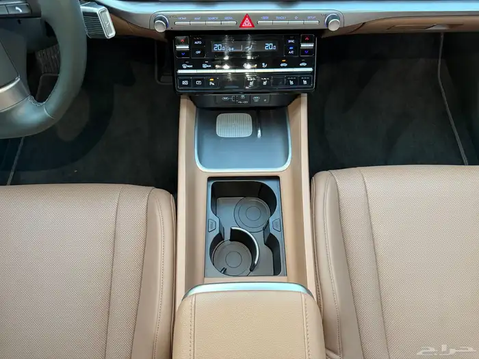 هونداي ازيرا كلاسيك 2025 سعودي شبه جديد 27