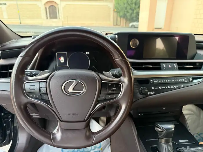 للبيع لكزس 2020 ES250 سعودي 9