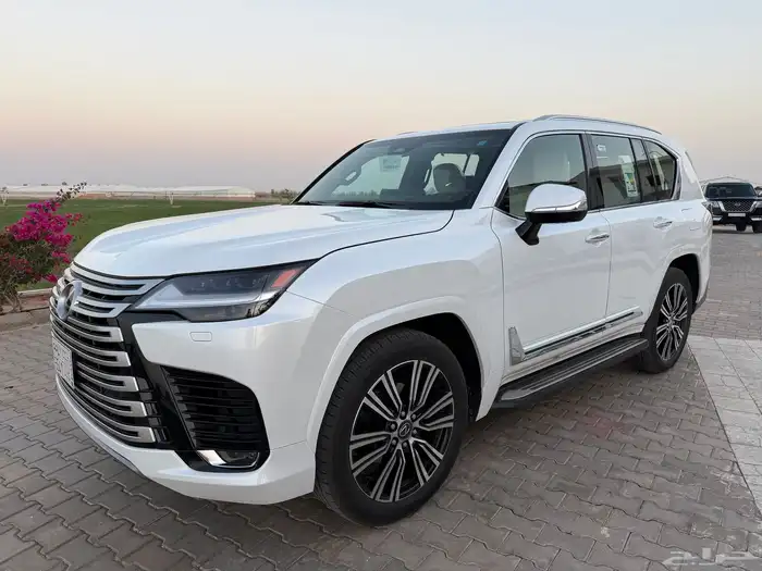 جيب لكزس 2025 Lx BB جديد اصفار 0