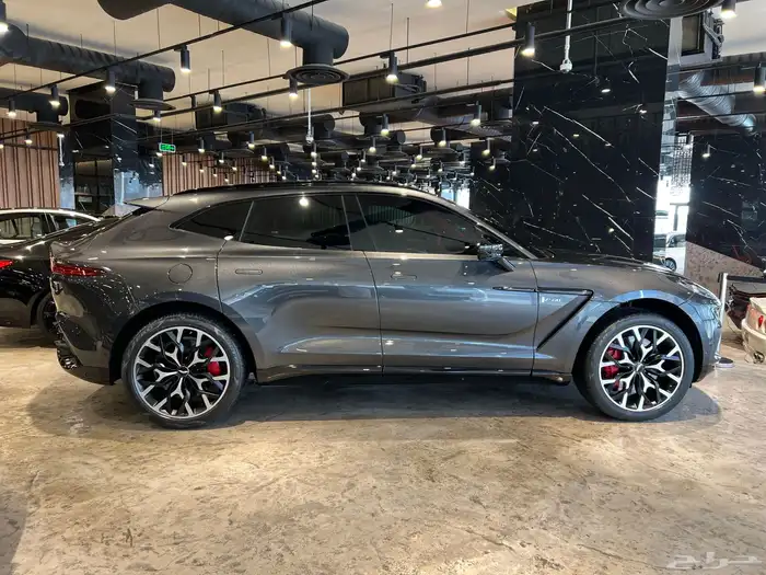 اوستن مارتن دي بي اكس1 500- ASTON MARTIN DBX 2021 2