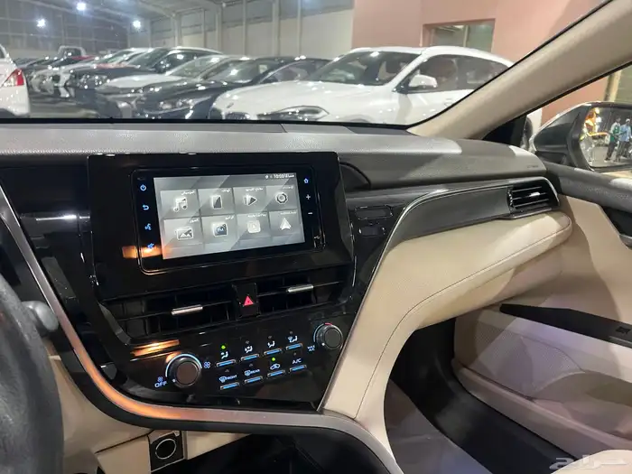 كامري 2022 استاندر عداد 90 الف وكاله 20