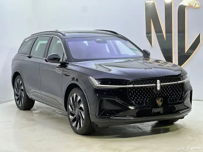 لينكون نوتيلوس 2024 ألوان أسود ضمان وصيانه مجانيه الناغي 0