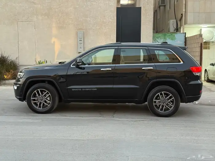 جيب جراند شروكي لميتد 2019 ممشى 34 الف 5