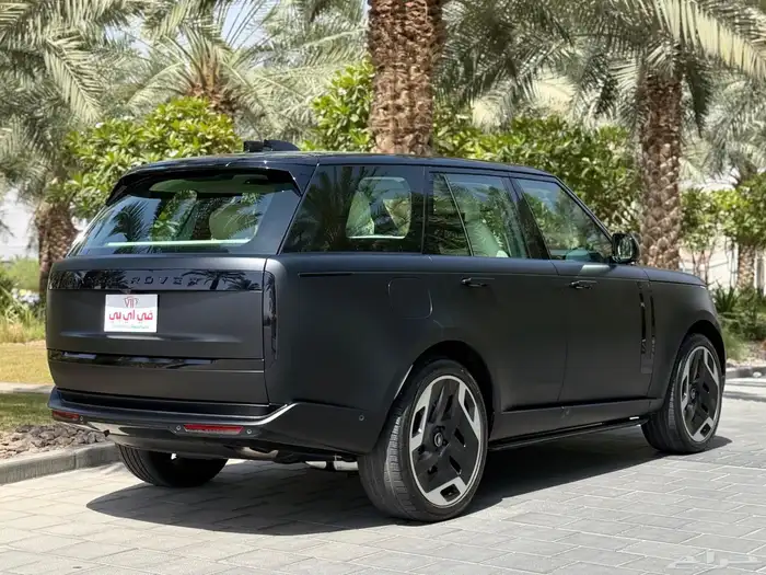 رنج روفر بلاك اديشن تاجير سيارات 8