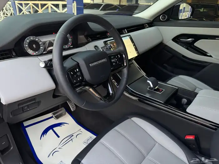 رنج روفر ايفوك 2024 Dynamic SE على الضمان 6