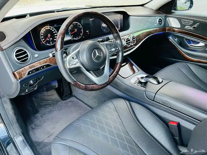 مرسيدس S560 2018 قمة النظافة 17